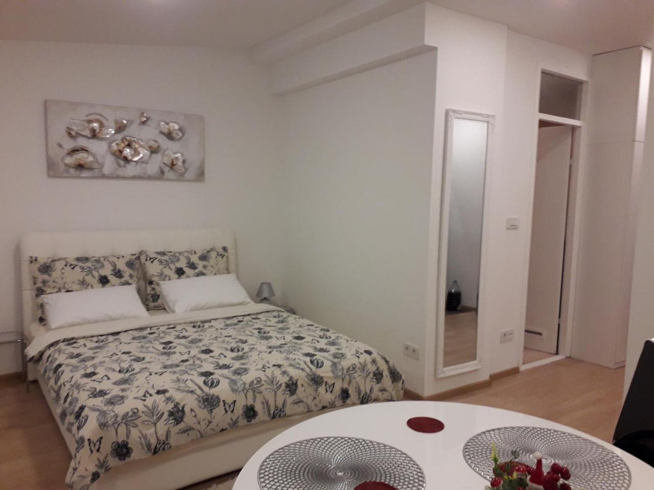 Apartman Mmvg Studio Zagreb Airport Velika Gorica Luaran gambar