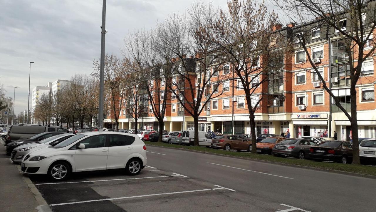 Apartman Mmvg Studio Zagreb Airport Velika Gorica Luaran gambar