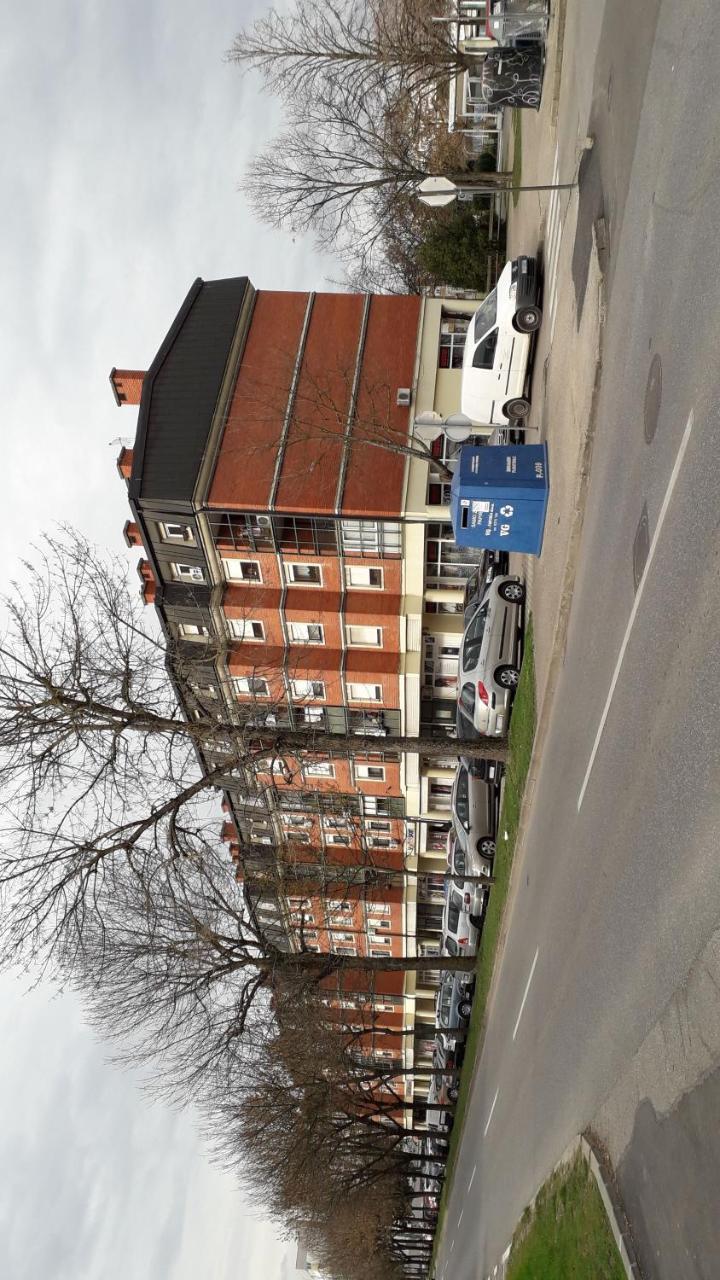 Apartman Mmvg Studio Zagreb Airport Velika Gorica Luaran gambar
