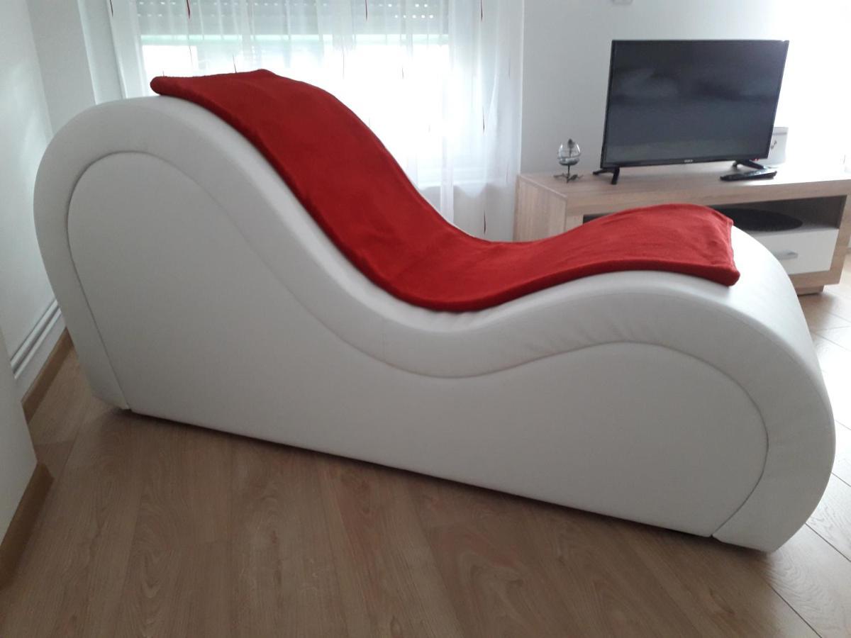 Apartman Mmvg Studio Zagreb Airport Velika Gorica Luaran gambar